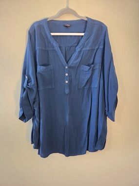 Torrid Blue V-Neck Button Tunic Top